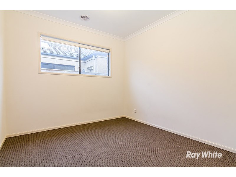 26 Goulburn Street, Cranbourne East VIC 3977
