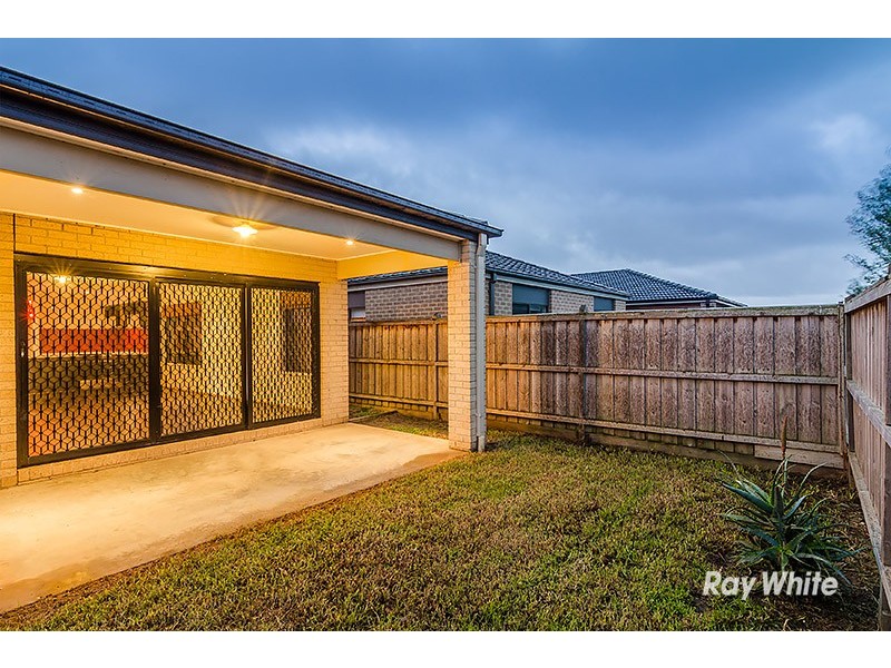 26 Goulburn Street, Cranbourne East VIC 3977