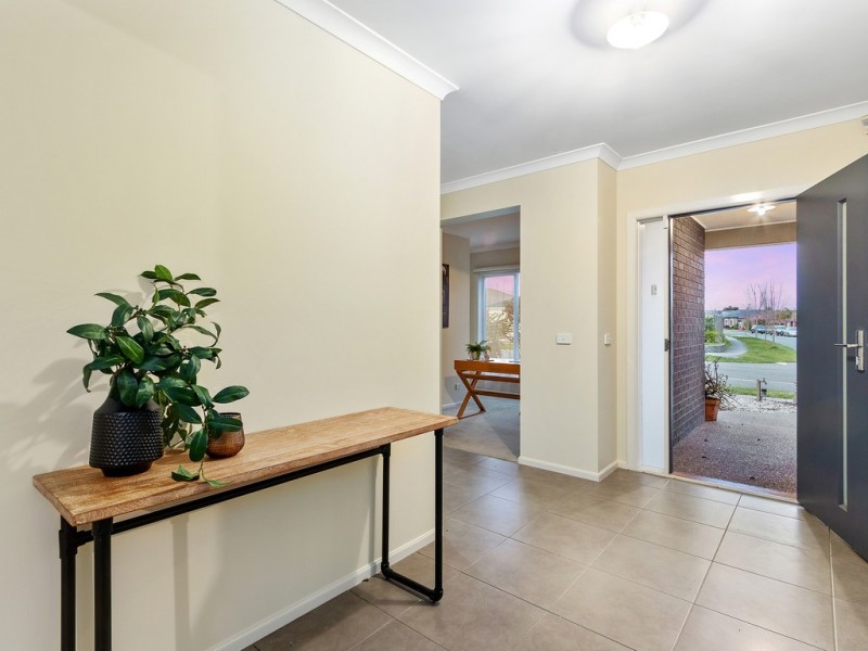 67 Melington Drive, Lyndhurst VIC 3975