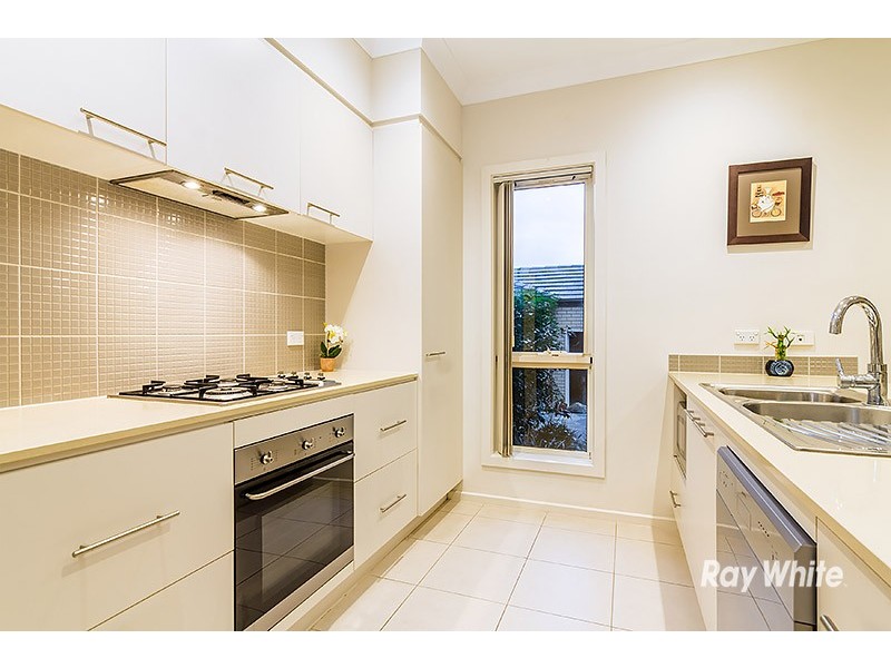 25 Manuscript Drive, Endeavour Hills VIC 3802