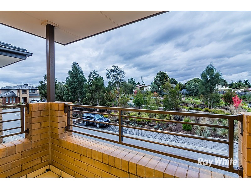 25 Manuscript Drive, Endeavour Hills VIC 3802