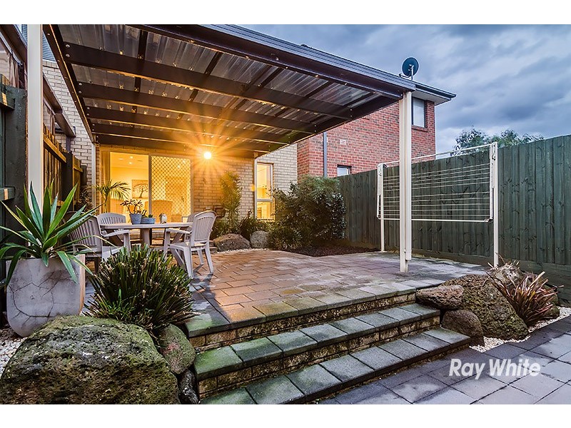 25 Manuscript Drive, Endeavour Hills VIC 3802