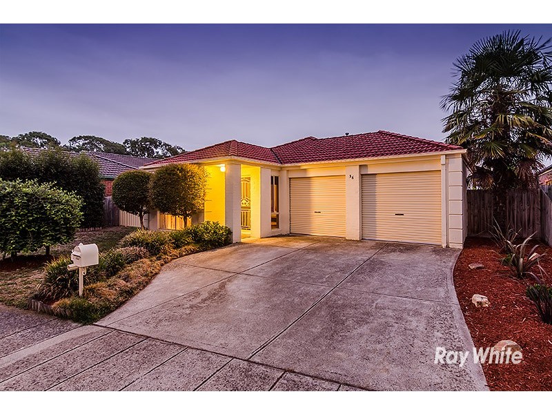 36 Henry Lawson Drive, Lynbrook VIC 3975