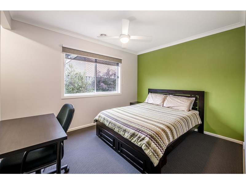 20 Eros Crescent, Cranbourne West VIC 3977