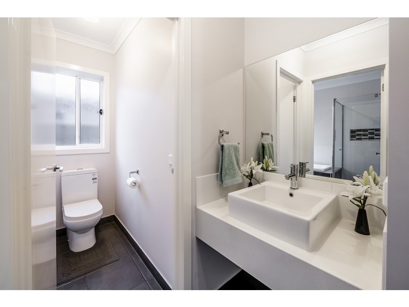 20 Eros Crescent, Cranbourne West VIC 3977