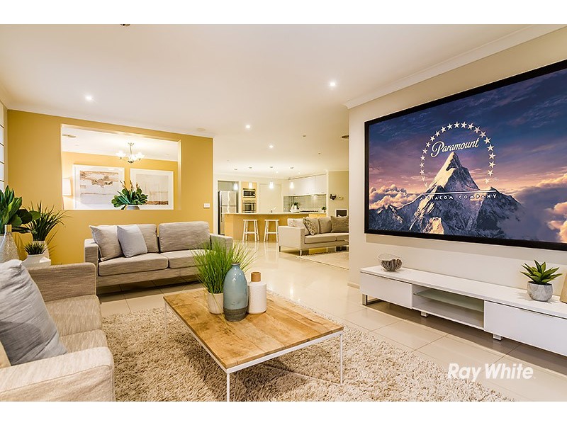 12 O’Dowd Place, Lynbrook VIC 3975