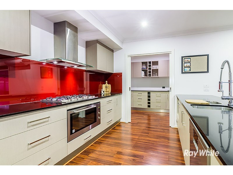 54 Goulburn Street, Cranbourne East VIC 3977