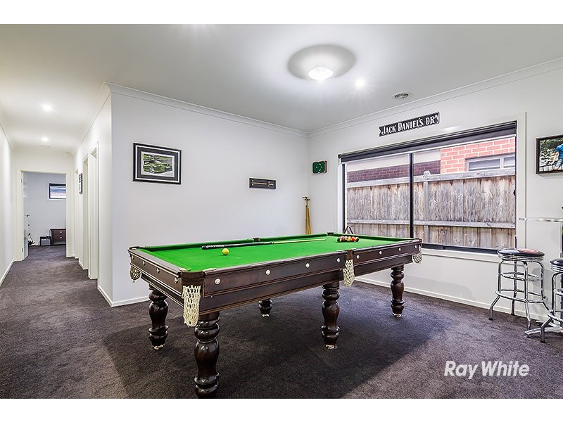 54 Goulburn Street, Cranbourne East VIC 3977