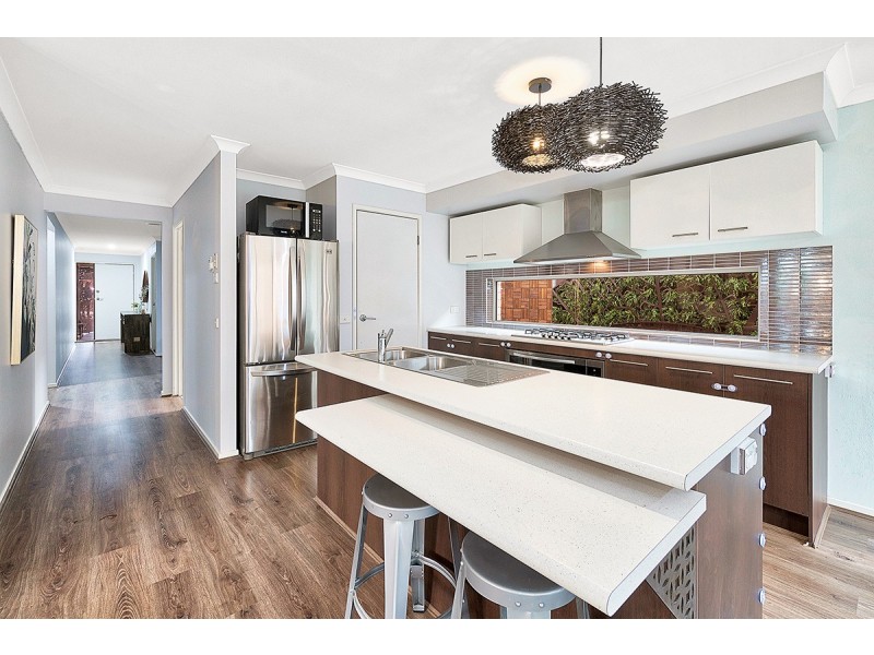 11 Nobel Drive, Cranbourne West VIC 3977