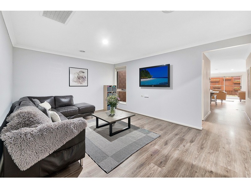 11 Nobel Drive, Cranbourne West VIC 3977