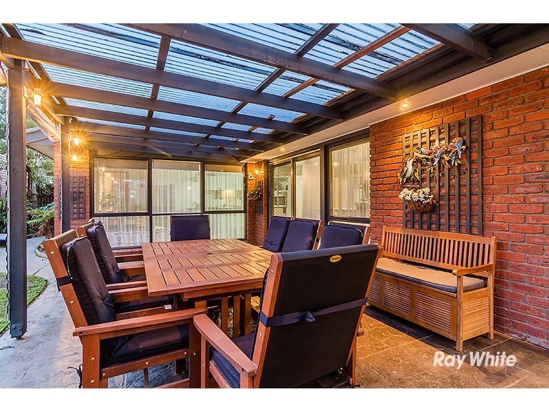 3 Kibo Court, Cranbourne North VIC 3977