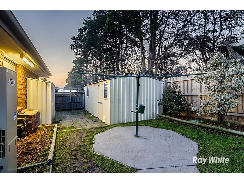 3 Kibo Court, Cranbourne North VIC 3977