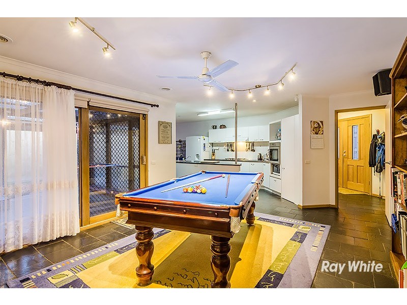 3 Kibo Court, Cranbourne North VIC 3977