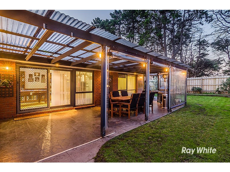 3 Kibo Court, Cranbourne North VIC 3977