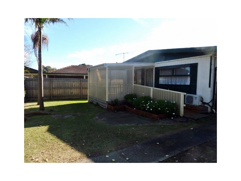 26 Evelyne Avenue, Cranbourne VIC 3977