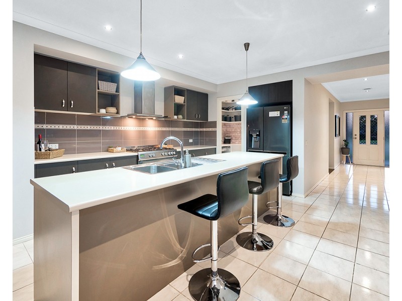 12 Canadian Maple Place, Lyndhurst VIC 3975