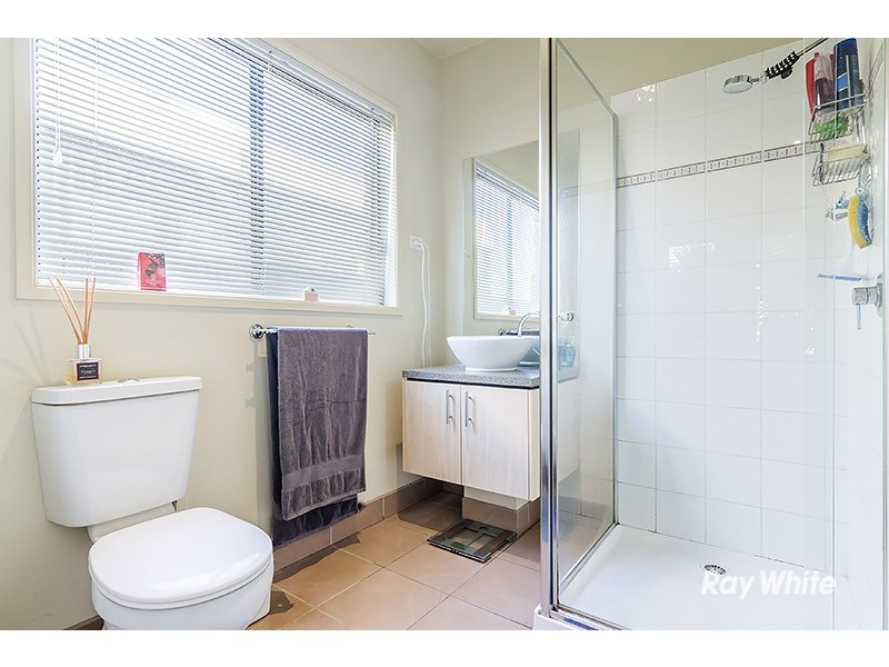 6 Sarton Link, Pakenham VIC 3810