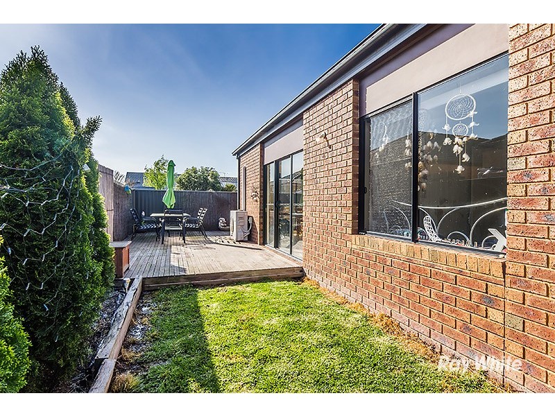 6 Sarton Link, Pakenham VIC 3810