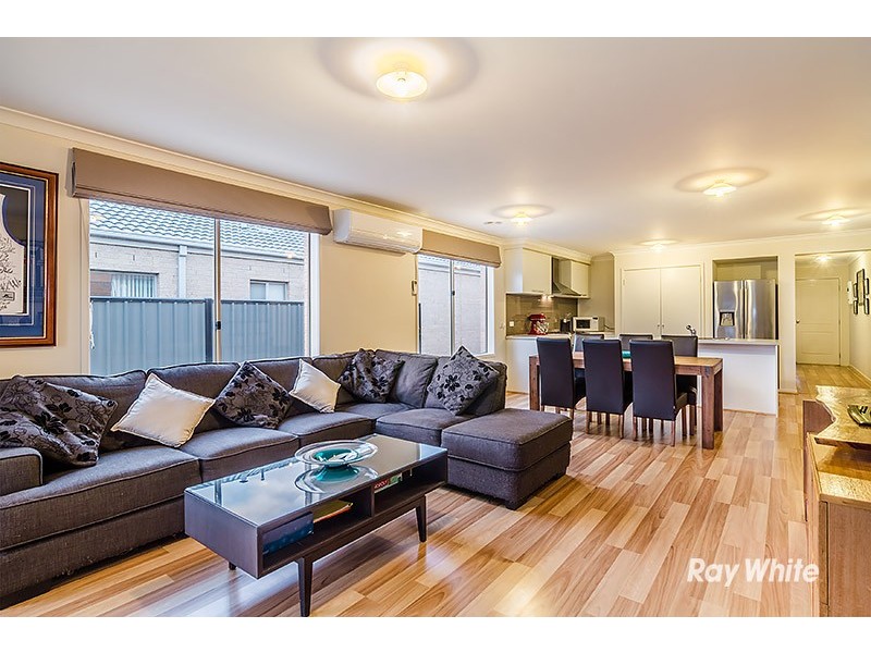 6 Karabair Street, Clyde North VIC 3978