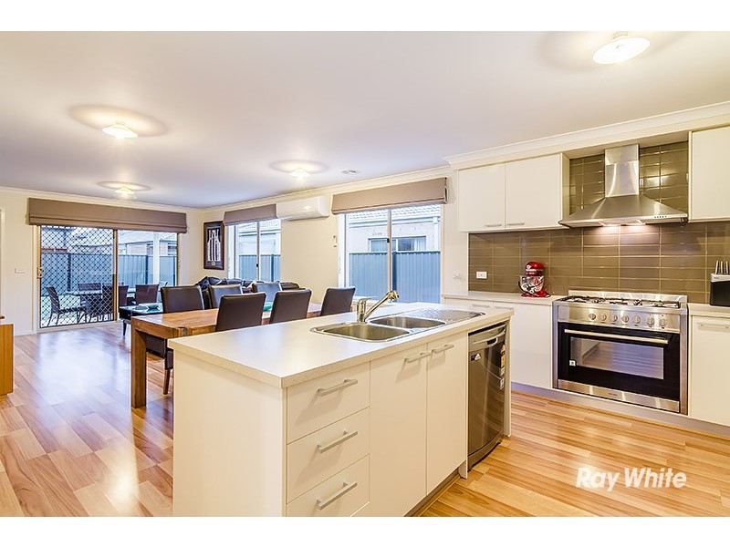 6 Karabair Street, Clyde North VIC 3978