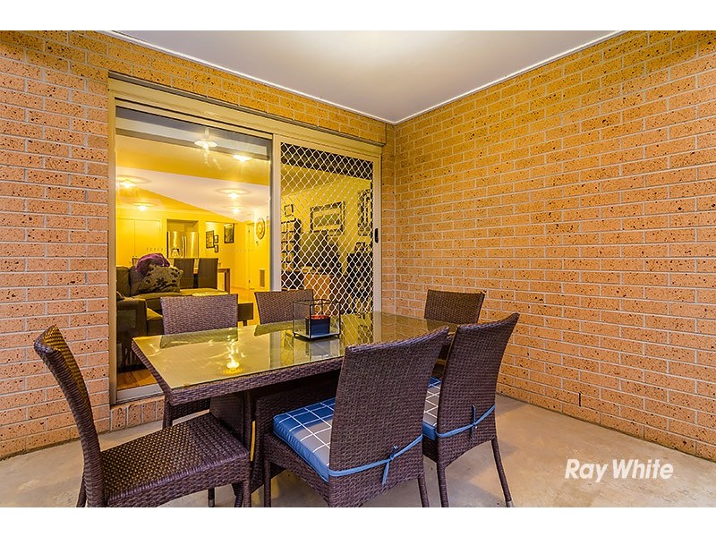 6 Karabair Street, Clyde North VIC 3978