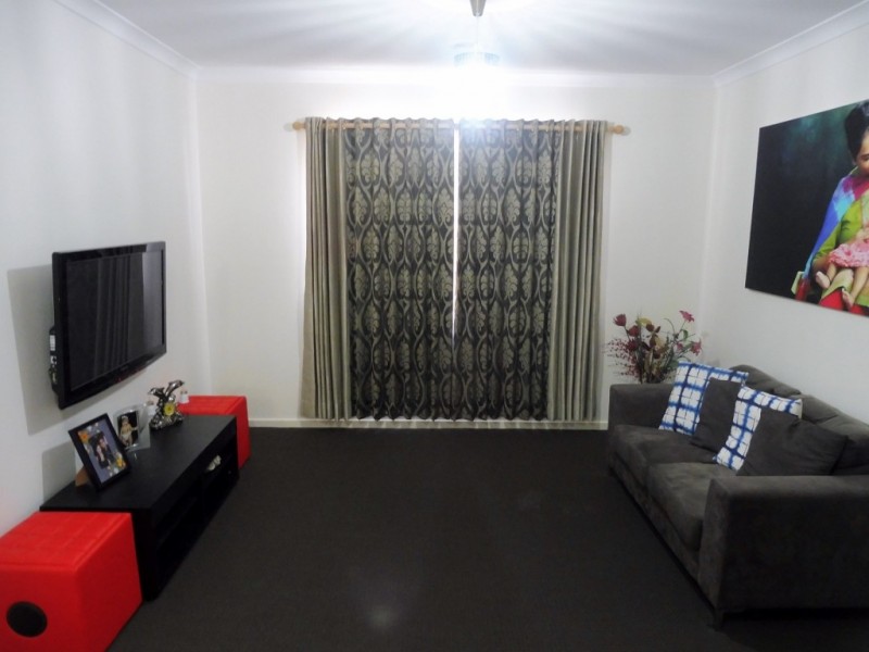 12 Princeton Place, Cranbourne West VIC 3977