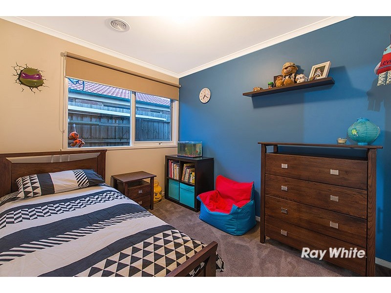 8 Gamble Road, Carrum Downs VIC 3201