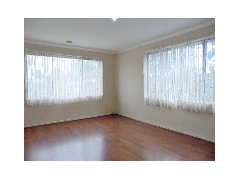 19 Blue Peppermint Court, Lyndhurst VIC 3975