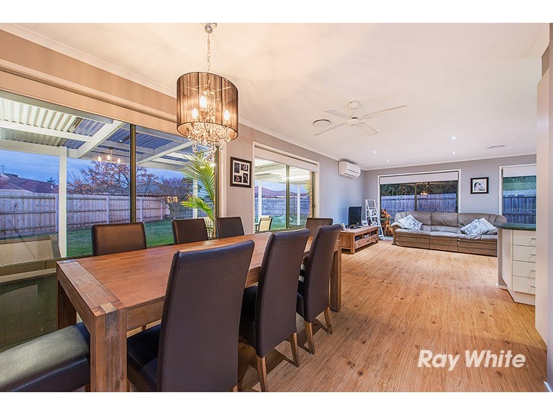 9 Andre Court, Cranbourne West VIC 3977