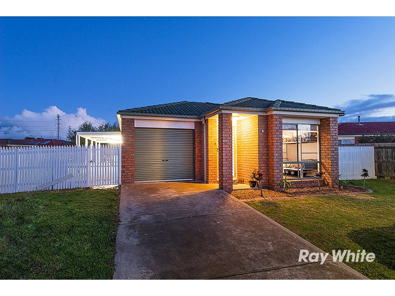 9 Andre Court, Cranbourne West VIC 3977