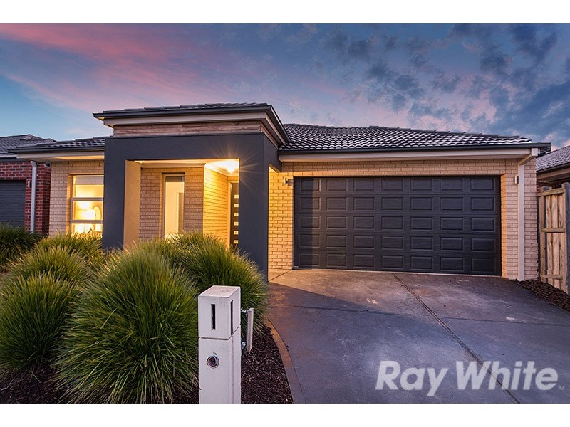83 John Russell Road, Cranbourne West VIC 3977