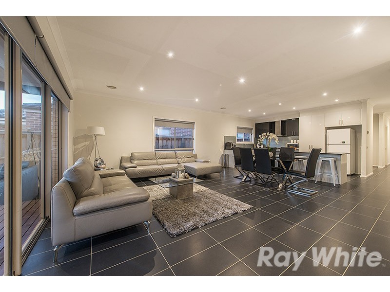 83 John Russell Road, Cranbourne West VIC 3977