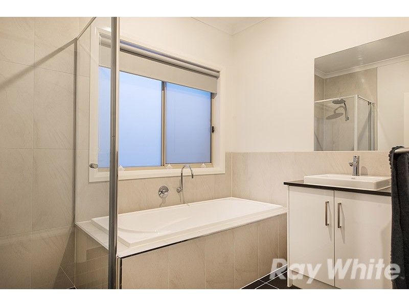 83 John Russell Road, Cranbourne West VIC 3977