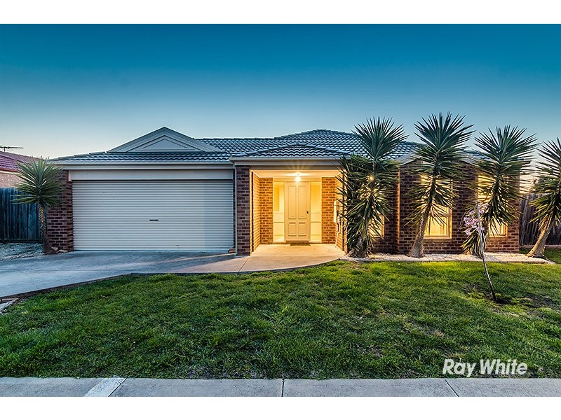 5 Aztec Place, Cranbourne VIC 3977