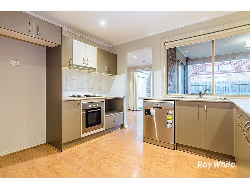 5 Aztec Place, Cranbourne VIC 3977