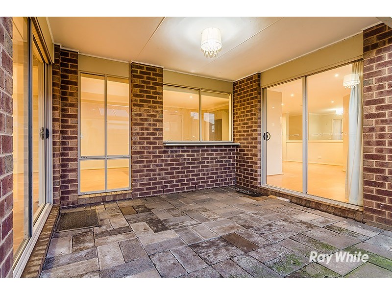 5 Aztec Place, Cranbourne VIC 3977