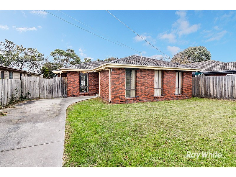 14 Arnold Street, Cranbourne VIC 3977
