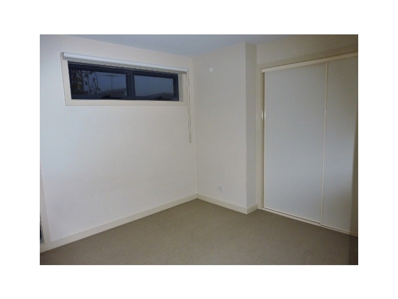 2 Sunline Terrace, Pakenham VIC 3810