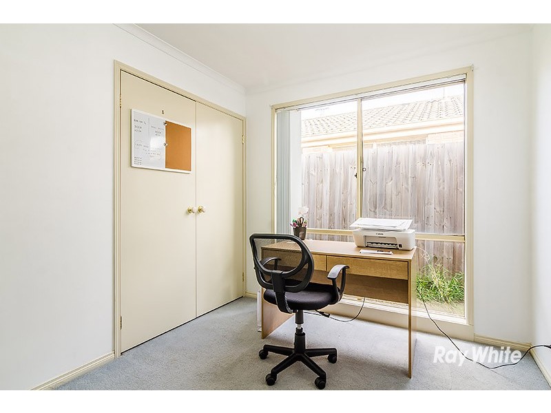 17 Fishburn Place, Cranbourne West VIC 3977