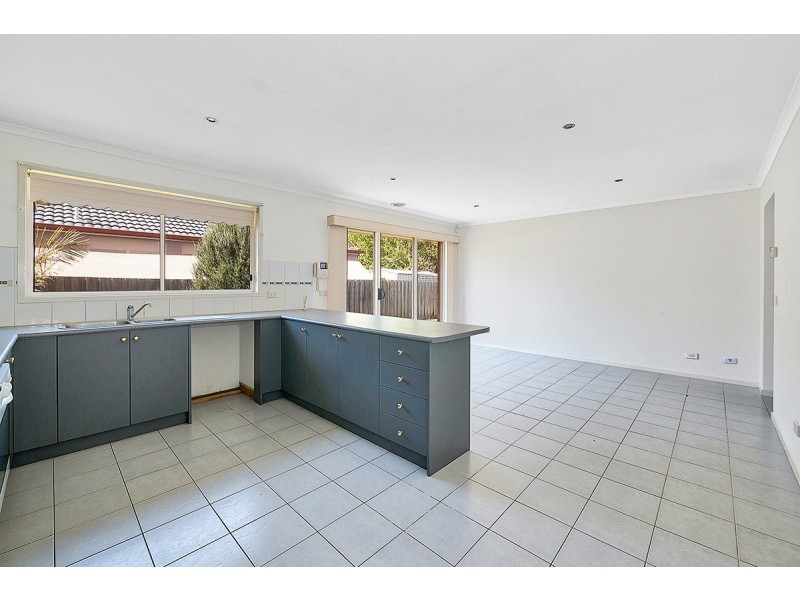 50 Merribah Way, Cranbourne West VIC 3977