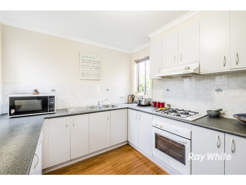 19 Cirai Crescent, Cranbourne West VIC 3977