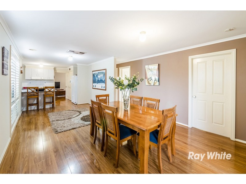 19 Cirai Crescent, Cranbourne West VIC 3977