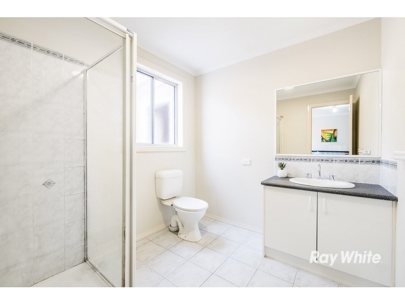 19 Cirai Crescent, Cranbourne West VIC 3977