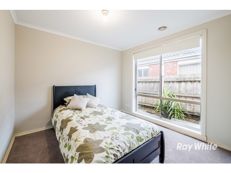 19 Cirai Crescent, Cranbourne West VIC 3977