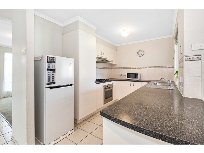 7 Ovata Place, Cranbourne West VIC 3977