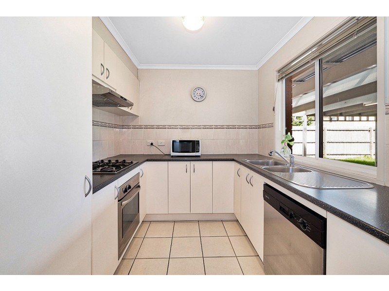 7 Ovata Place, Cranbourne West VIC 3977