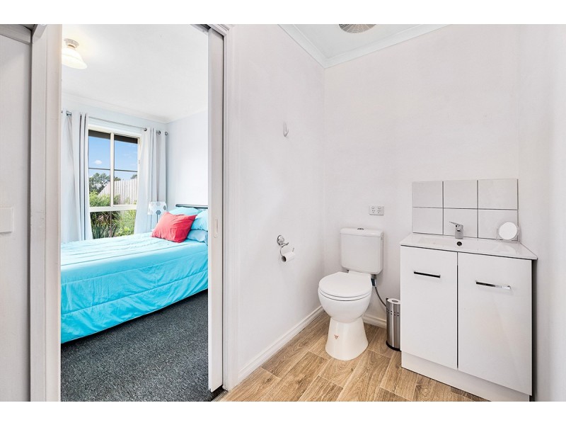 3 Calais Circuit, Cranbourne West VIC 3977