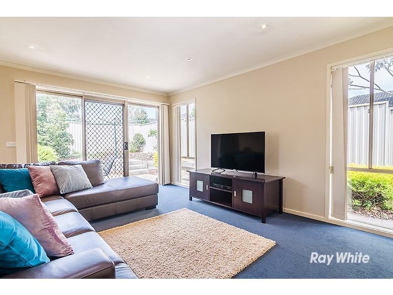 58 Scotsdale Drive, Cranbourne East VIC 3977
