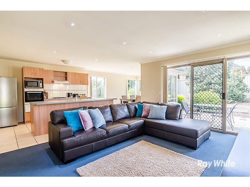 58 Scotsdale Drive, Cranbourne East VIC 3977