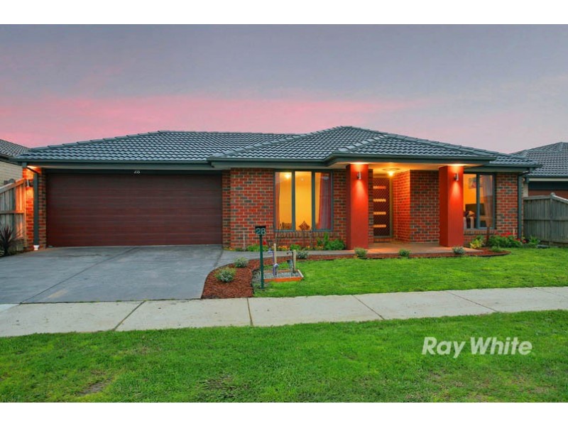 28 Dan Morgan Drive, Cranbourne East VIC 3977
